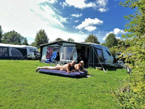 Stellplatz 10 Ampere FKK Camping Flevo Natuur